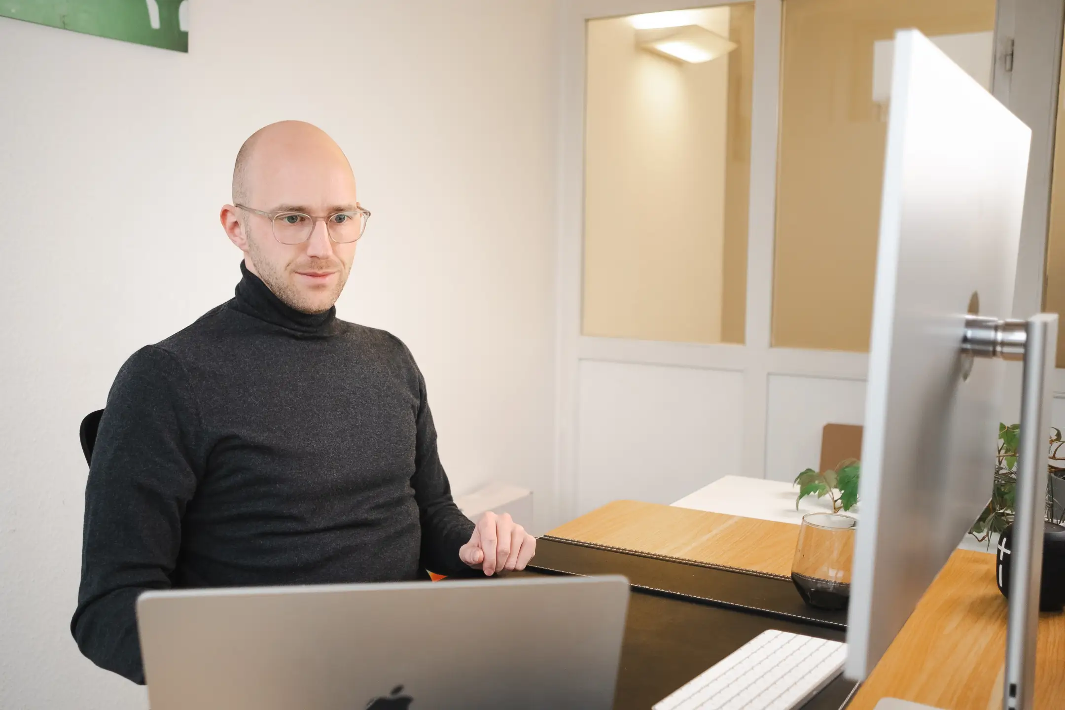 mindweb-webdesign-webentwicklung-hamburg-kiel-hannover-ios-apps-website-software-hamburg-kiel-luebeck-hannover-bremen